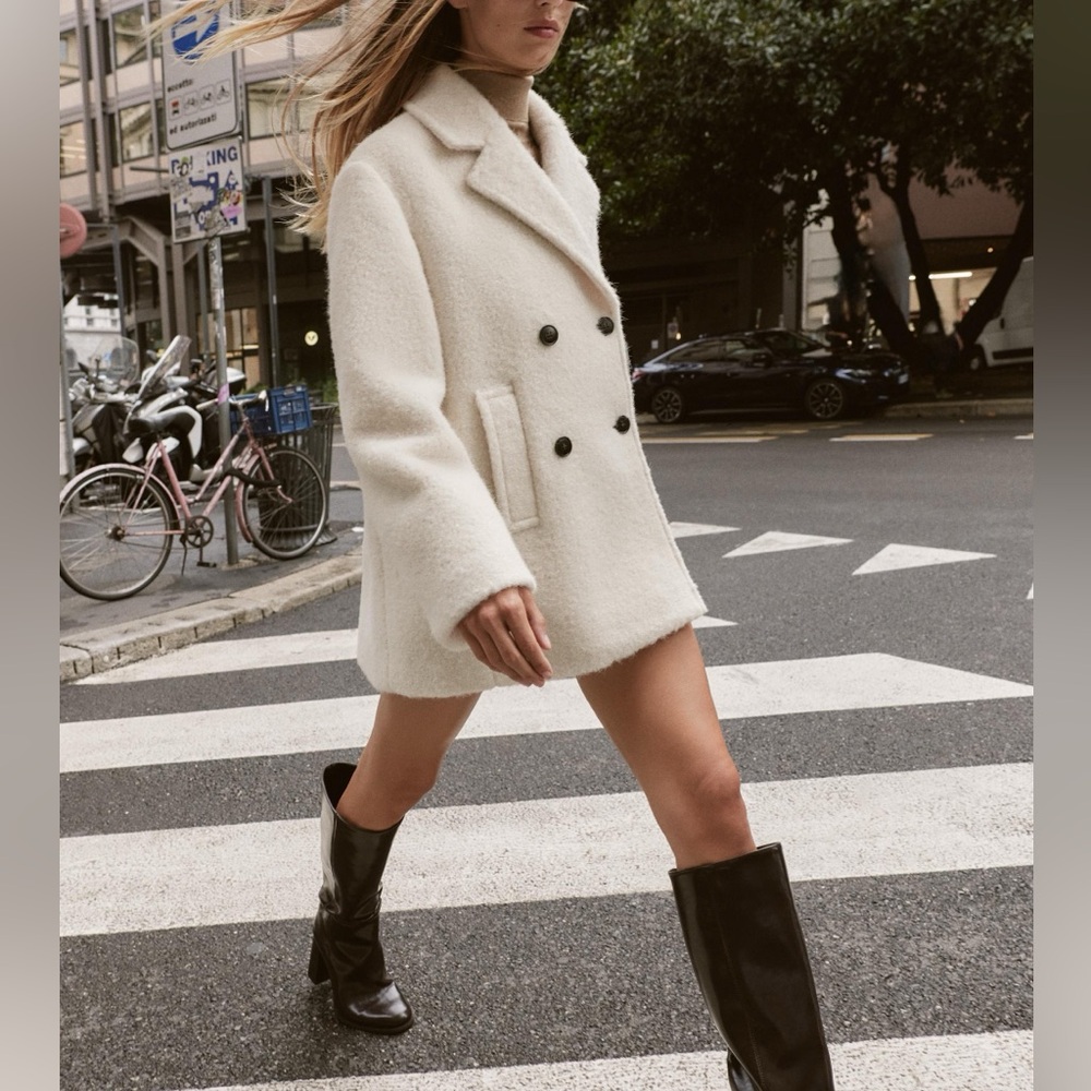 Zara Boucle Double-Breasted Mid-Length Coat